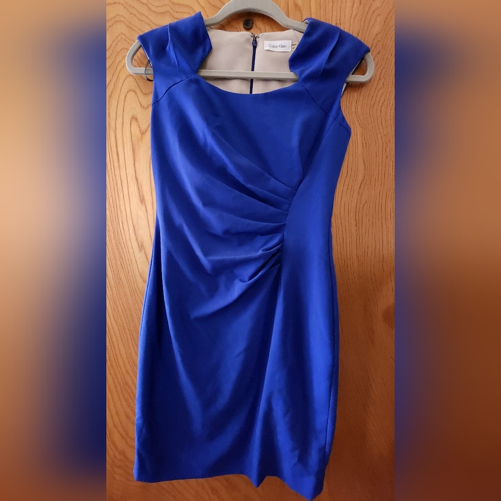 EUC CALVIN KLEIN Cocktail Dress - Size 4P